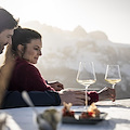 Enoturismo tra le Dolomiti: L'Alto Adige celebra l'inverno con gusto